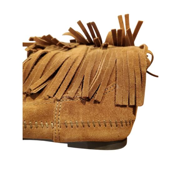 Minnetonka fringe suede mid calf boots size 6 - Picture 2 of 8